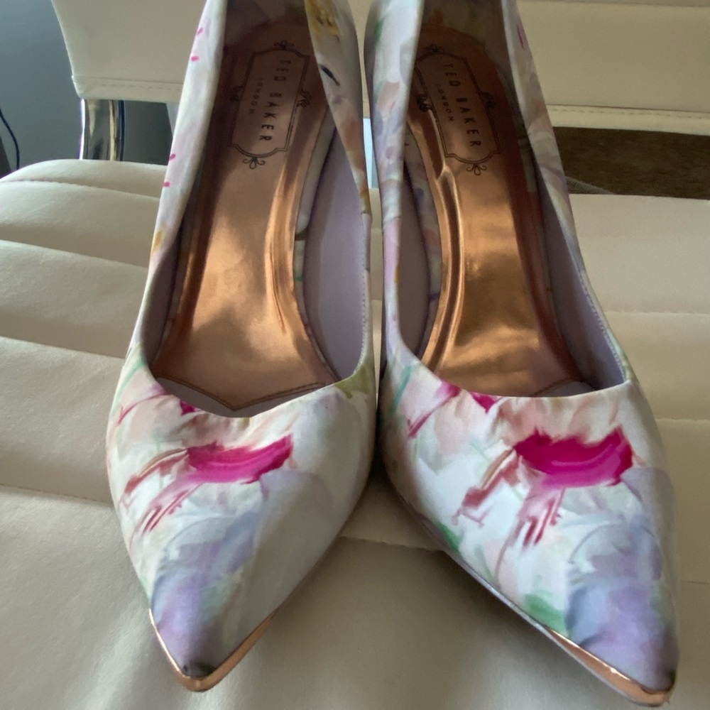 Ted Baker floral pink heels size 37